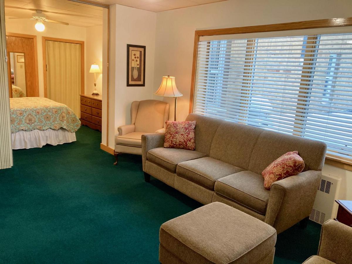 Garden Grove Retreat & Lodging Near Pictured Rocks, Fayette, Trails Eksteriør bilde