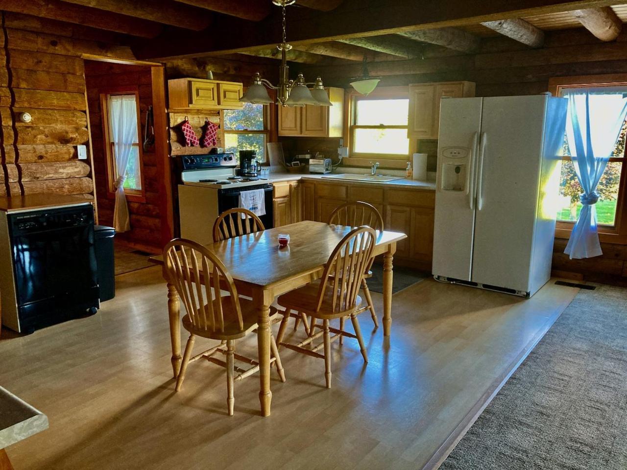 Garden Grove Retreat & Lodging Near Pictured Rocks, Fayette, Trails Eksteriør bilde
