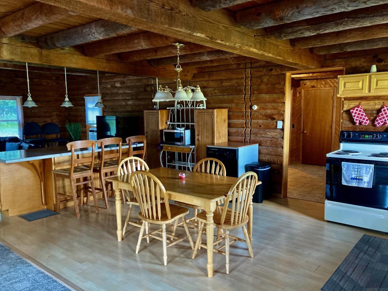 Garden Grove Retreat & Lodging Near Pictured Rocks, Fayette, Trails Eksteriør bilde