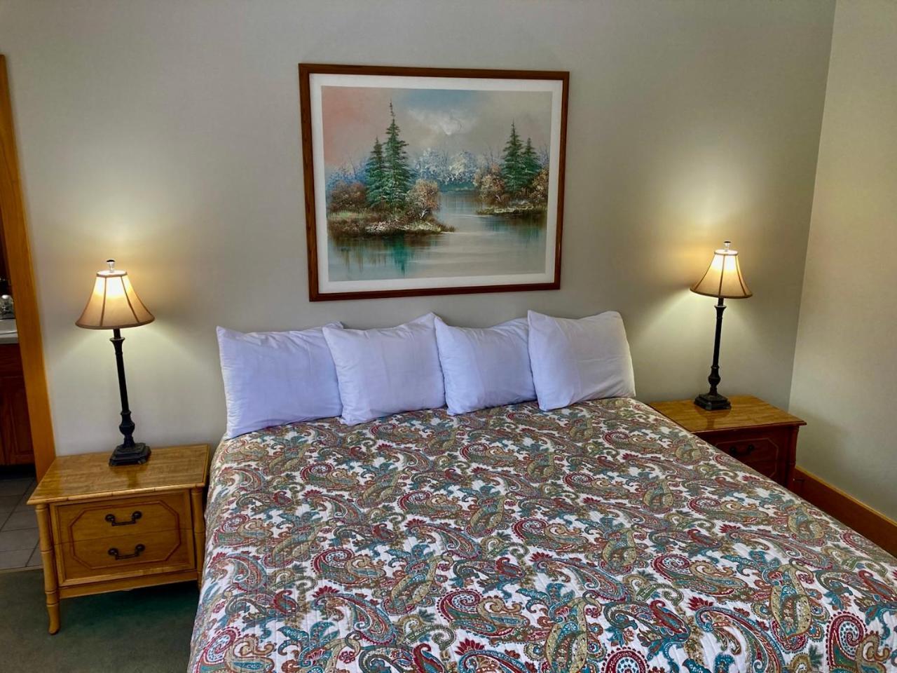 Garden Grove Retreat & Lodging Near Pictured Rocks, Fayette, Trails Eksteriør bilde